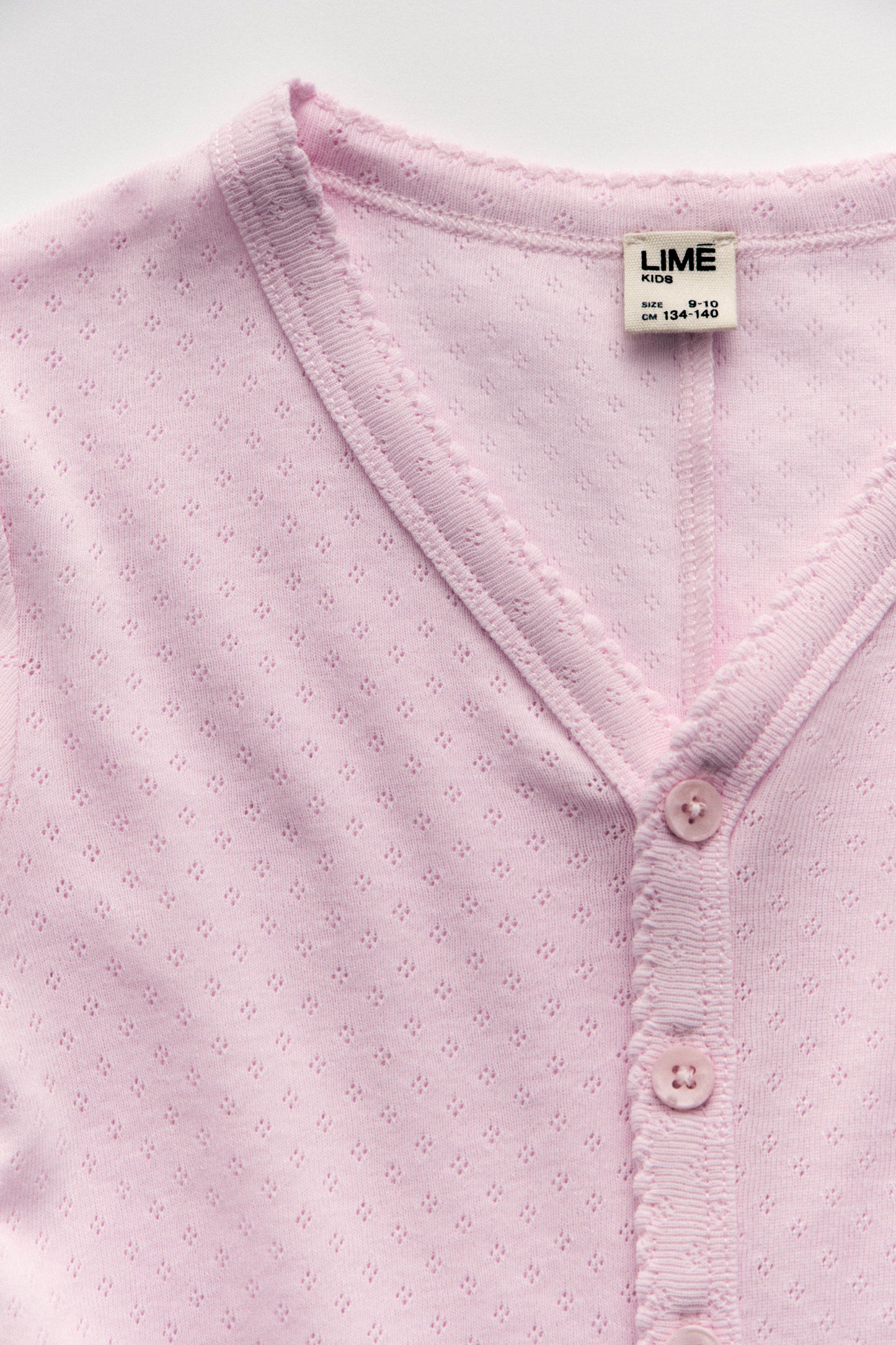 LIGHT PINK