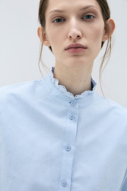 LIGHT BLUE