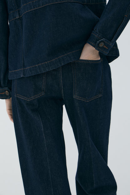DARK BLUE