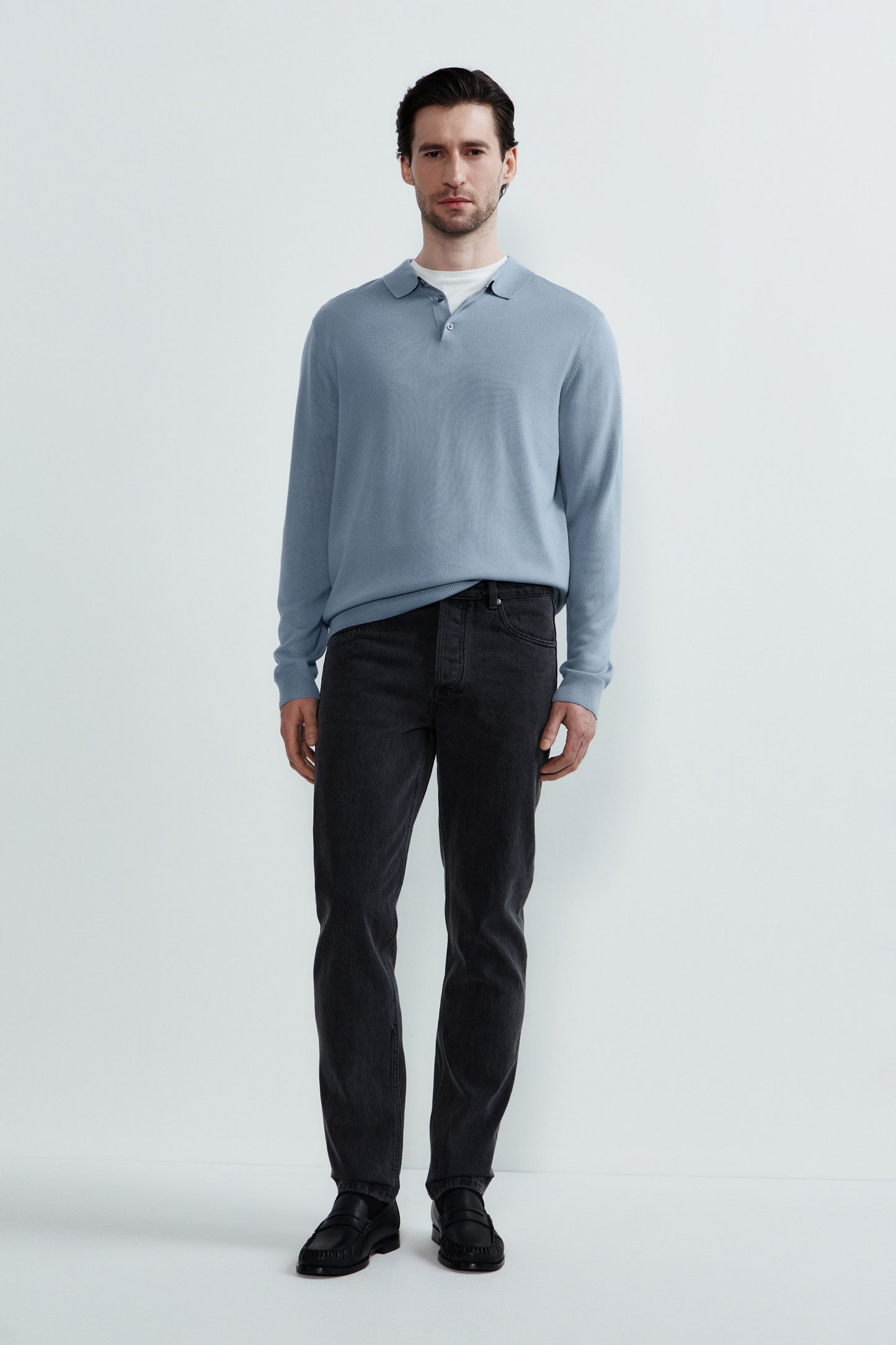 ARCTIC GREY