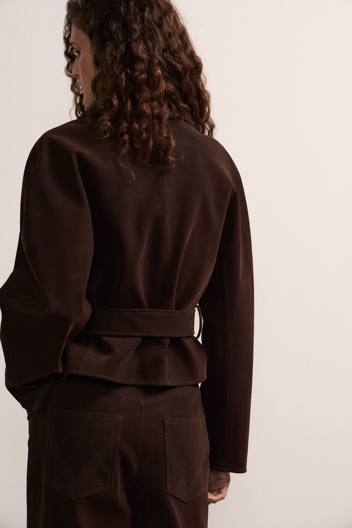 DARK BROWN