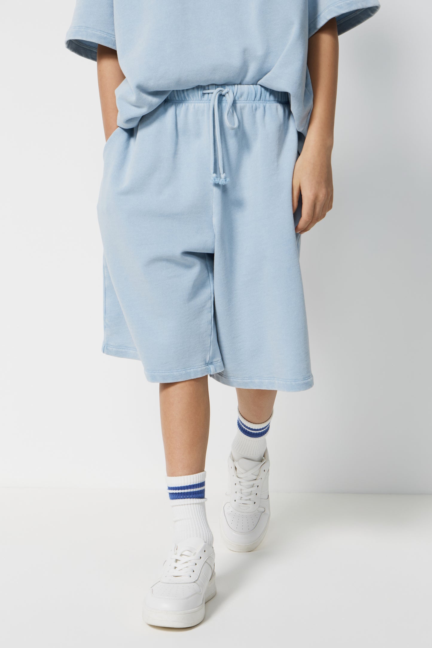 GREY BLUE