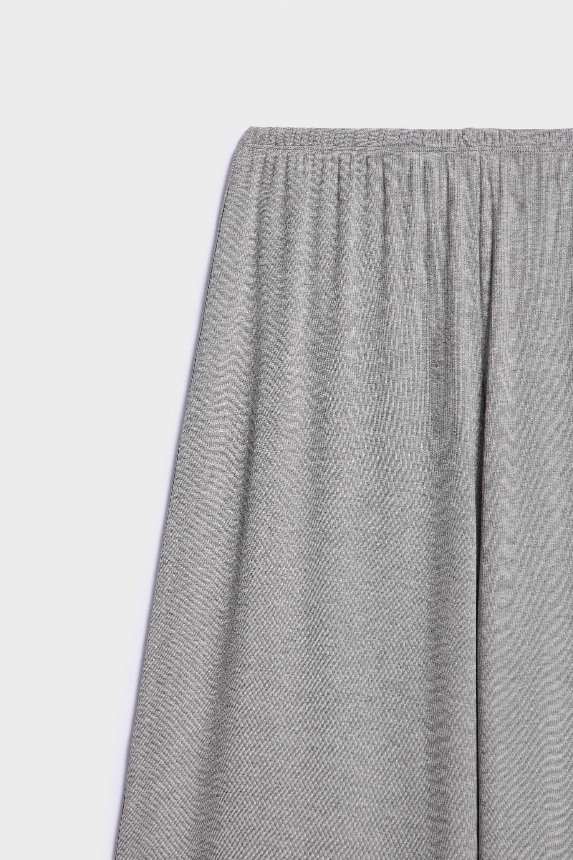 LIGHT GREY MELANGE