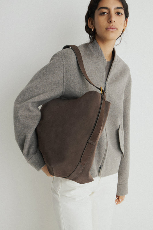 DARK BROWN