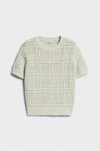 LIGHT GREEN