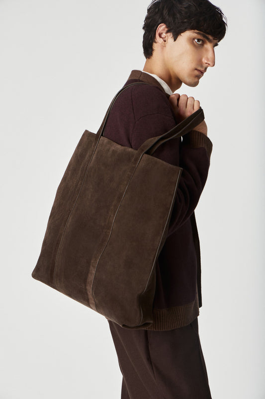 DARK BROWN