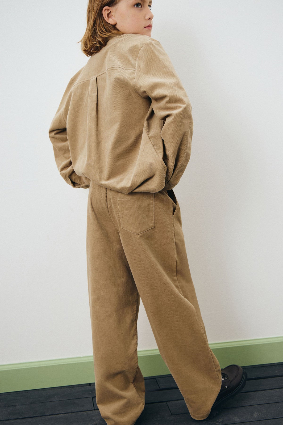 LIGHT KHAKI